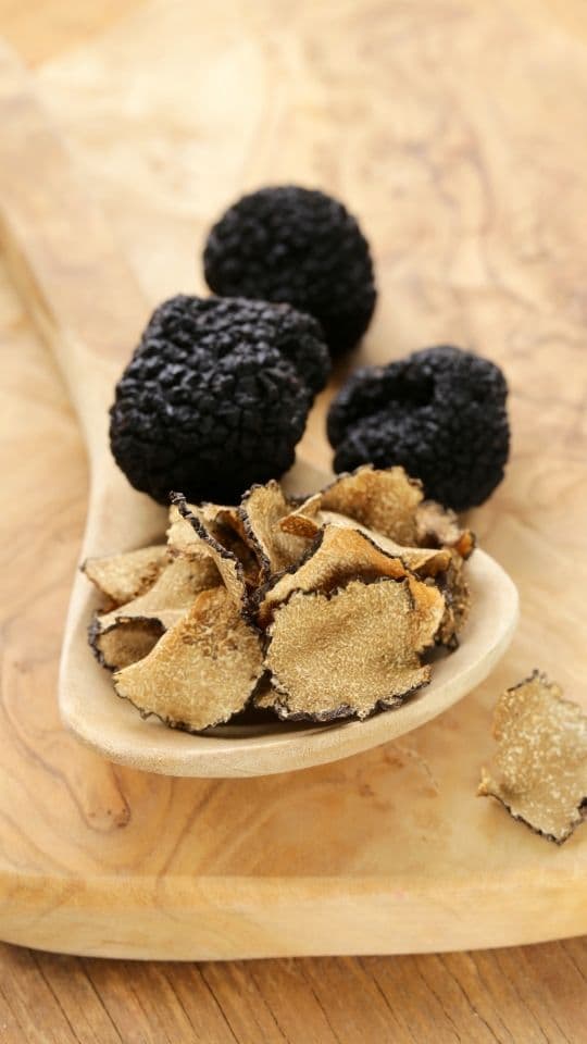 Piatto gourmet al tartufo dell'Appennino Bolognese
